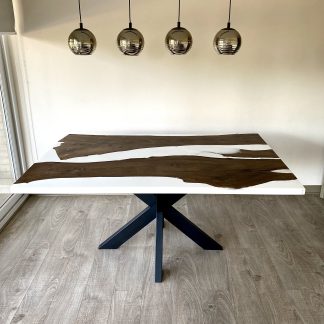 Mesa nogal y resina Epoxy